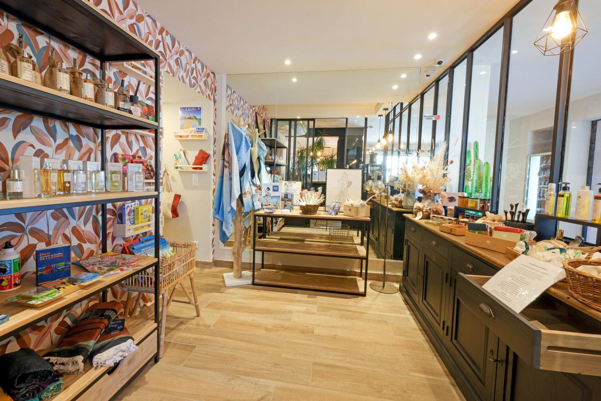 Le Saint Erasme, Hotel Eco Friendly Calvi  Exterior photo