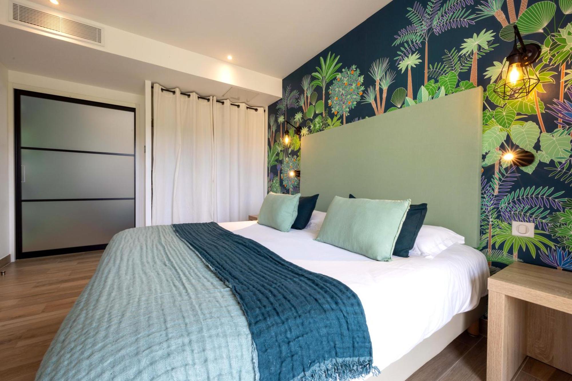 Le Saint Erasme, Hotel Eco Friendly Calvi  Exterior photo